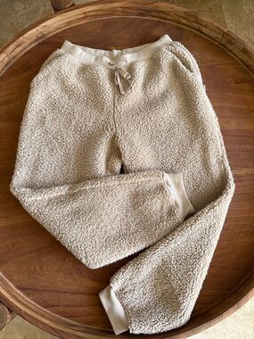 Abercrombie & Fitch Cream Sherpa Joggers